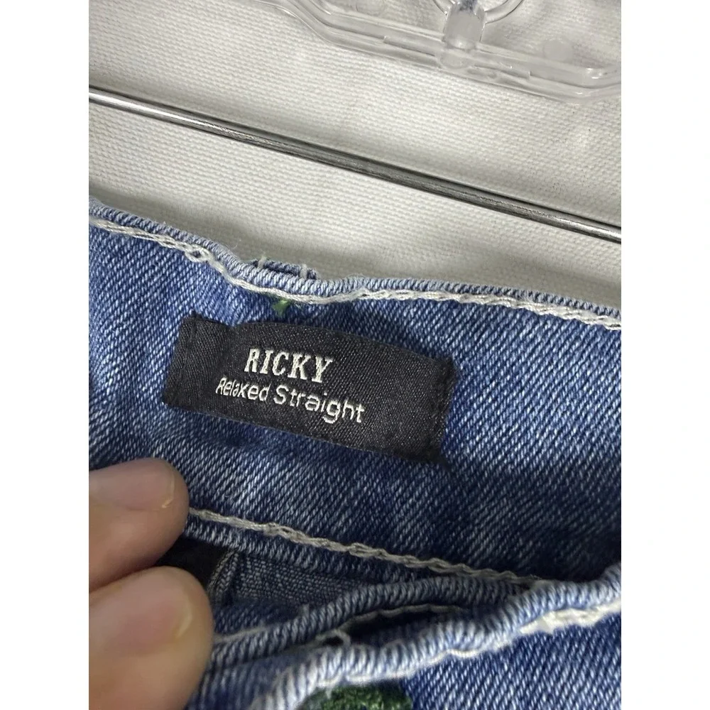 NWT True Religion Ricky Relaxed Straight Big T Flap Shorts Mens 34 Pacific Wash